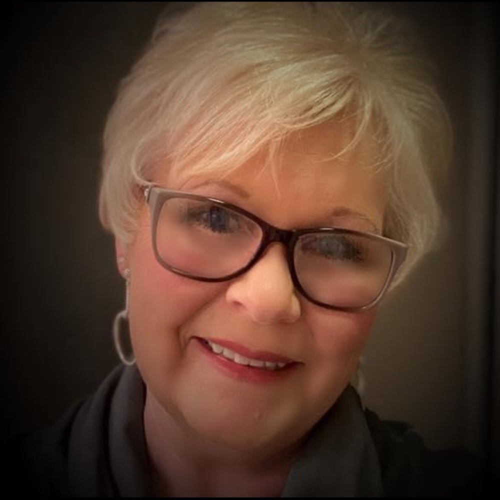 Meet your Posher, Glenda